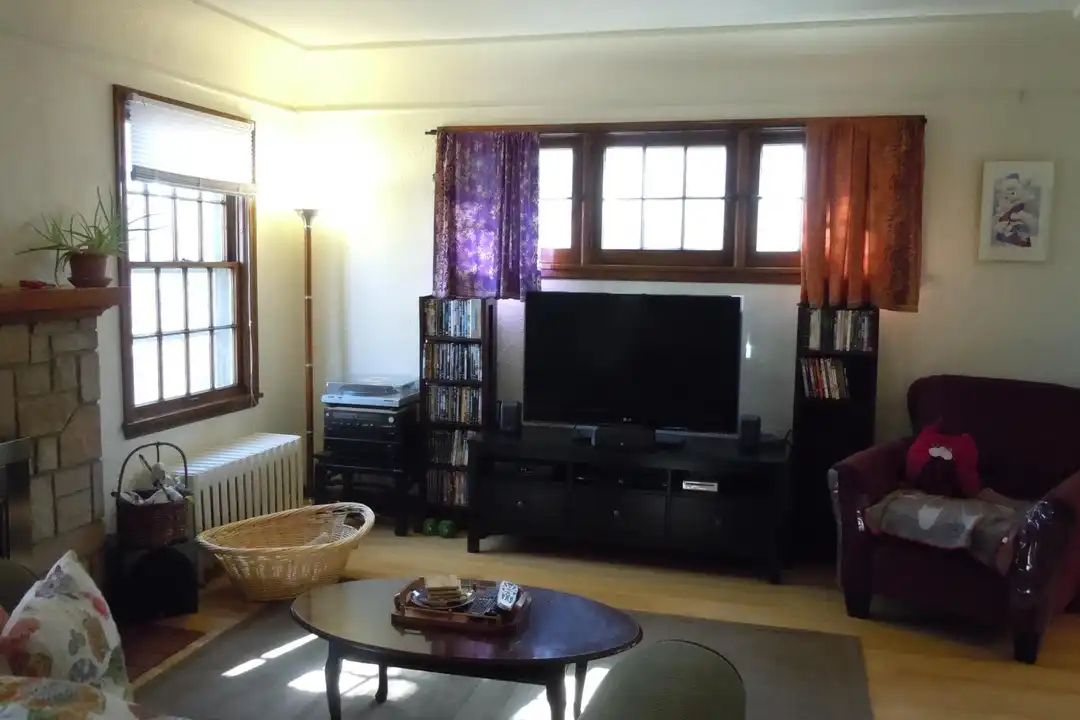 4804 France Ave S - View 2