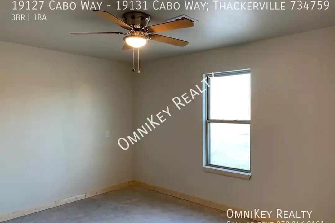 19127 Cabo Wy - More