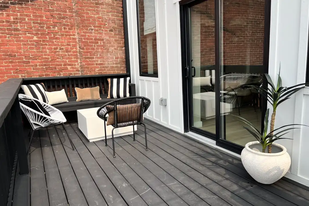 4037 Penn Ave - More