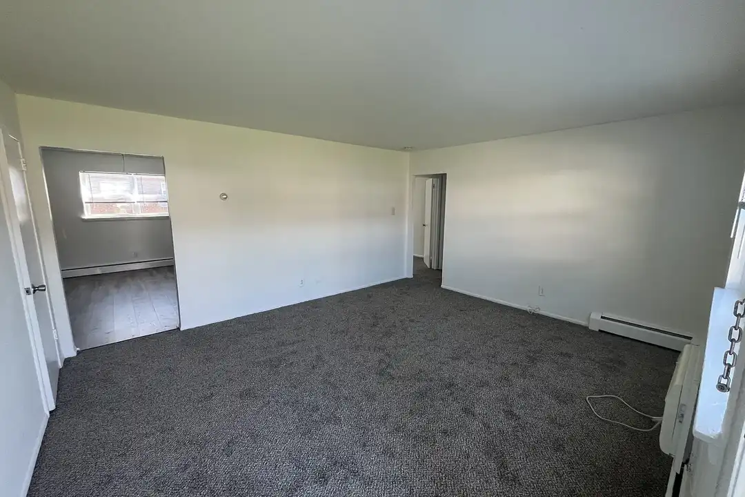 Gatehouse Apartments - View 6