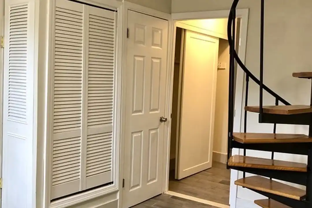 1767 Commonwealth Ave unit 1 - View 5