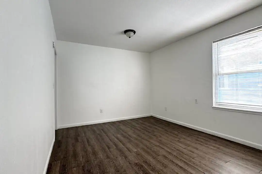 419 N Wild Olive Ave unit 6 - View 2