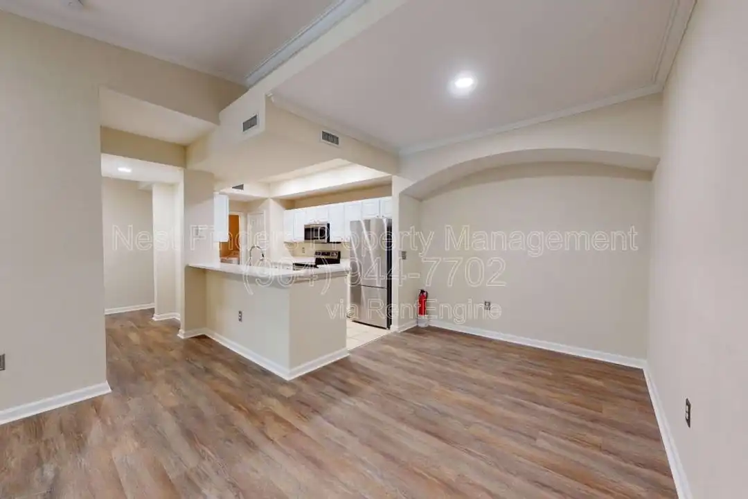 10075 Gate Pkwy N unit 1013 – pohled 2