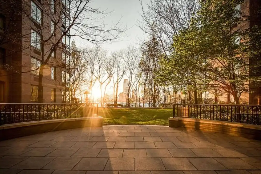 55 Battery Pl - View 6