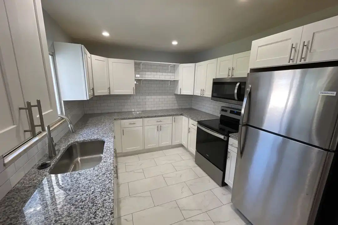 3306 Elman Dr – photo 1