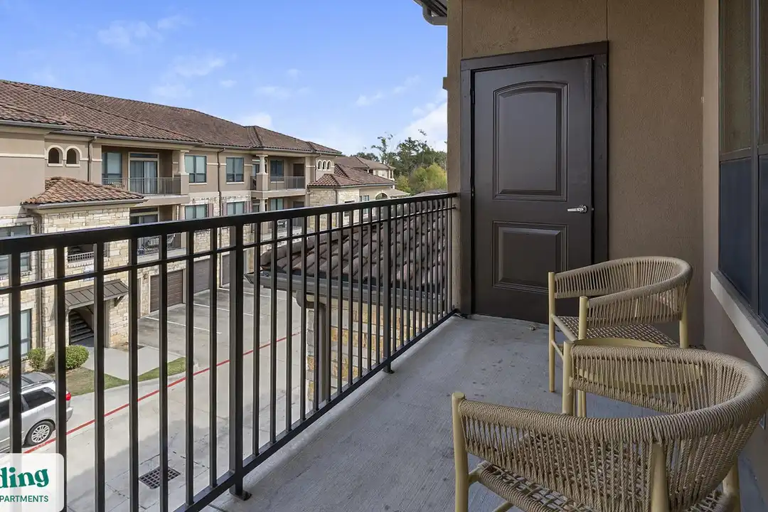 24530 Gosling Rd unit 417 - More