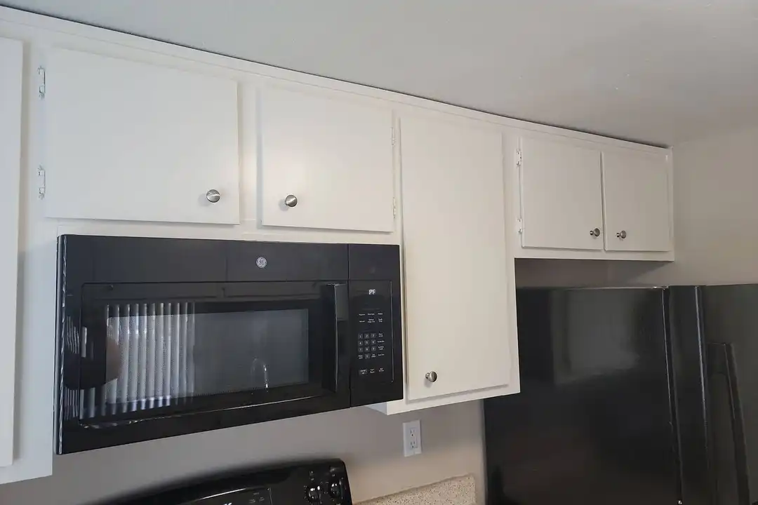 Apartment in Sacramento - More