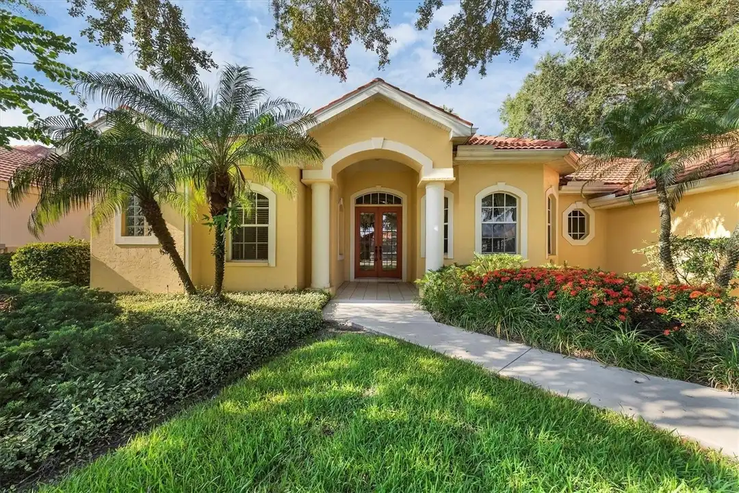 4920 Old Oakleaf Dr - View 2