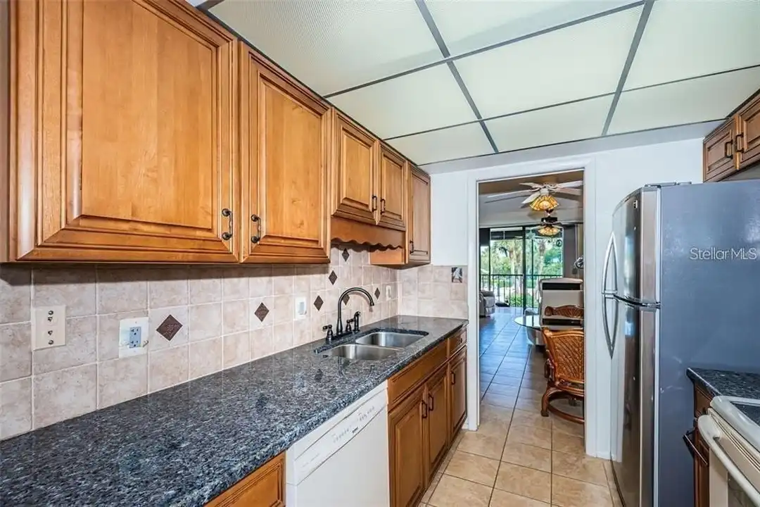 1324 Pasadena Ave S #205 - View 5