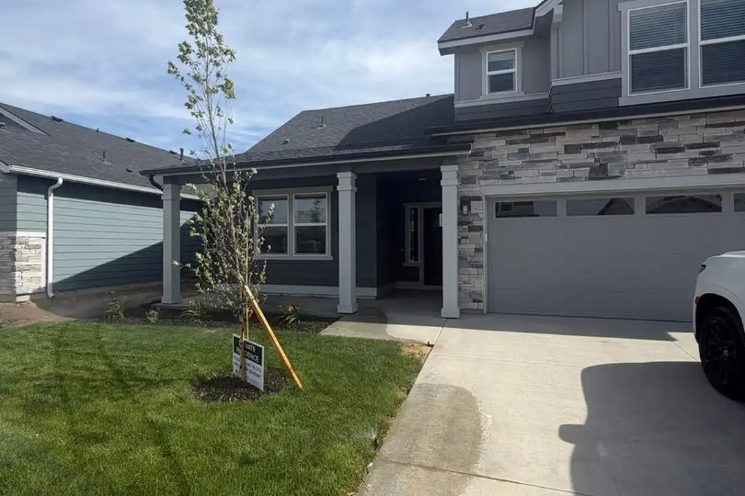 3443 E Fitz Roy St - View 2