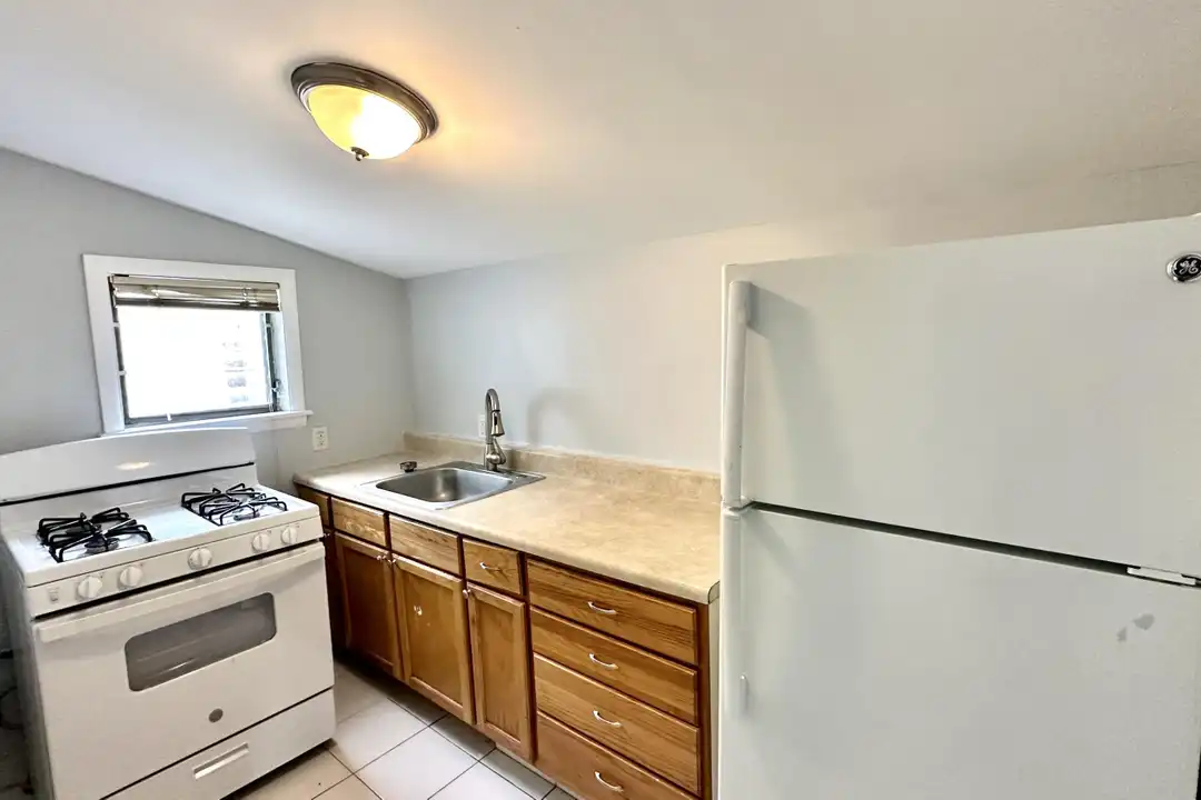 313 S Lakeside Dr unit Unit 2 - View 4