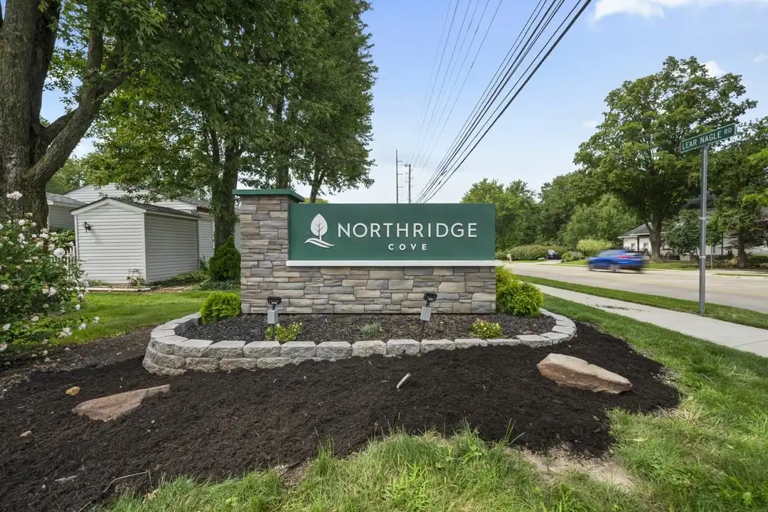 6610 Lear Nagle Rd unit 13 – photo 1 of 15