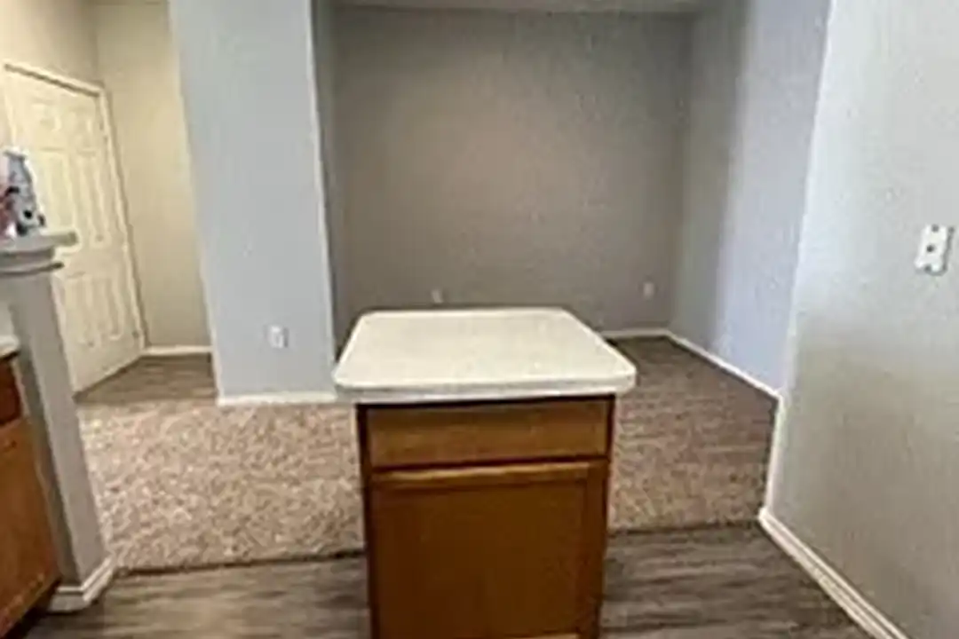 Palo Alto Apartment Homes - More
