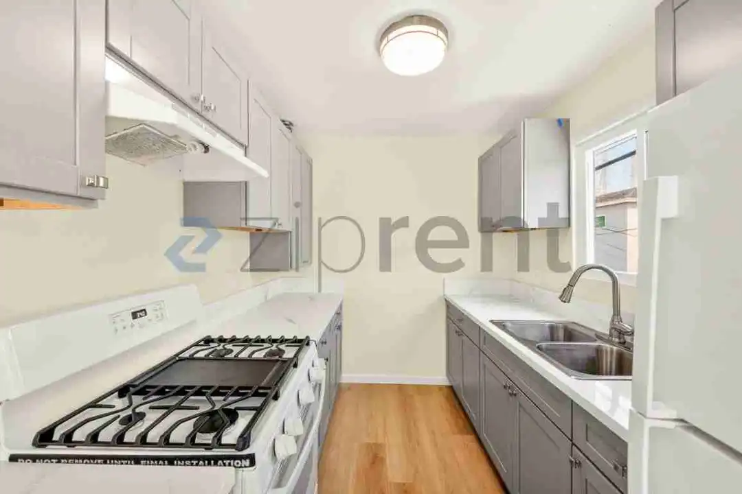 610 N Garfield Ave unit 1-2 - View 5