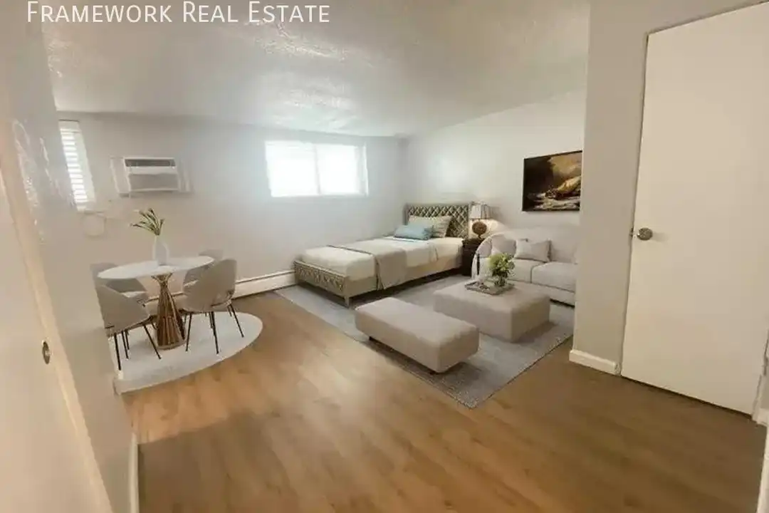 1410 N Moline St unit 1410 - View 2