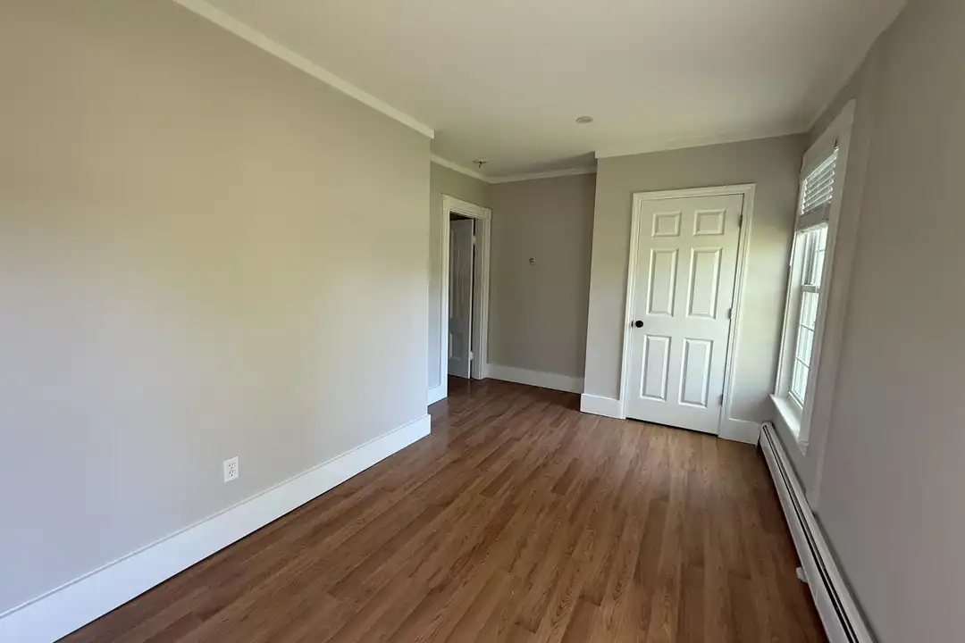 52 Lincoln St #C - View 6