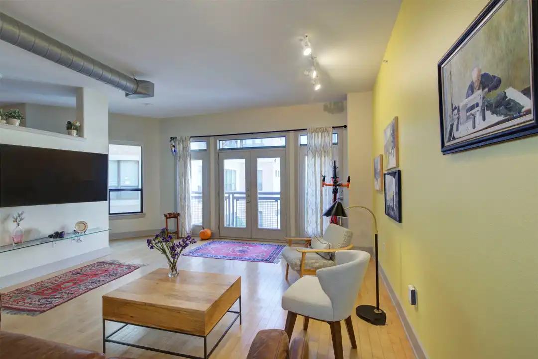 1901 Post Oak Blvd unit 3304 - View 2