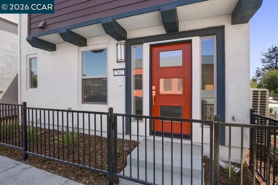 2802 Chattleton Ln - View 2