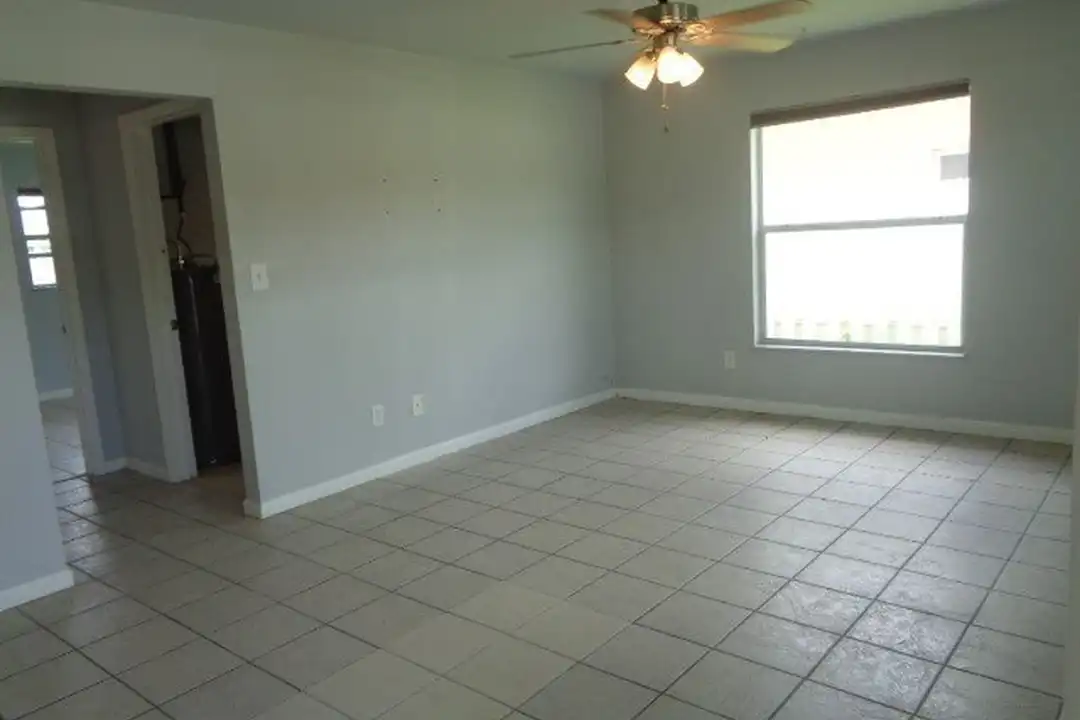 3921 Del Prado Blvd S #B - View 2