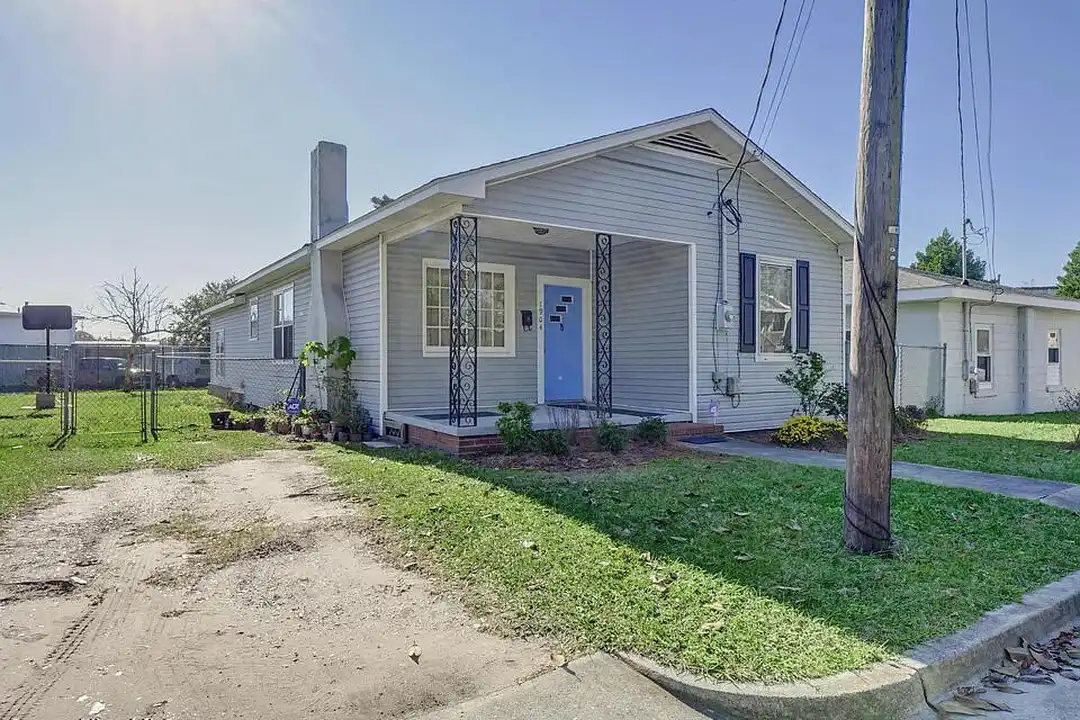 1904 Lingo St – photo 1