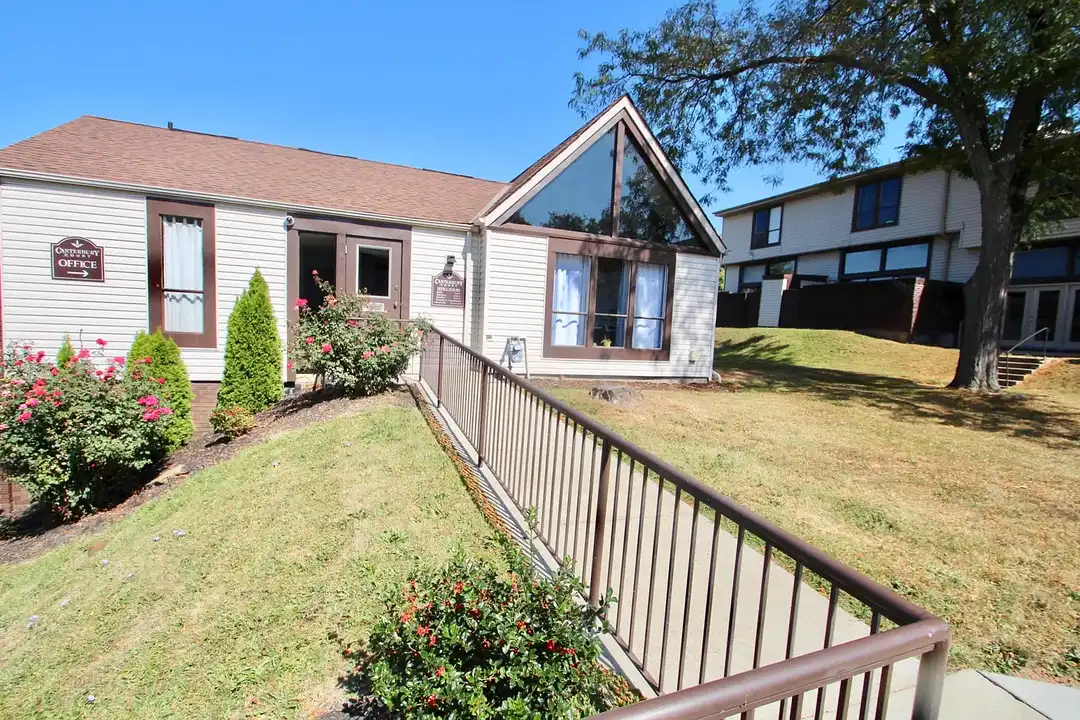 235 West – photo 1 of 35