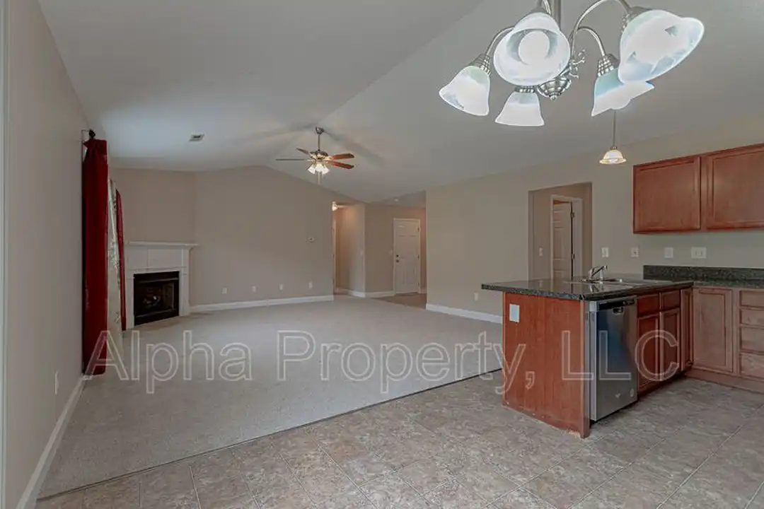 39 Nautical Dr - More