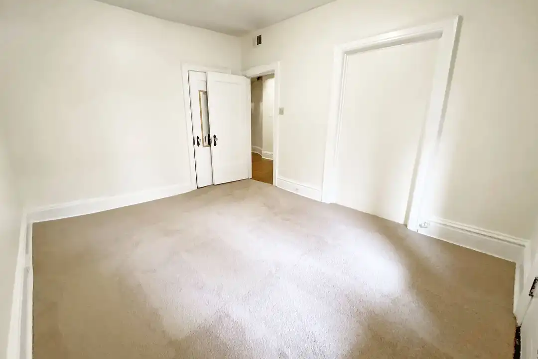 Holden Street Apartments – photo 1