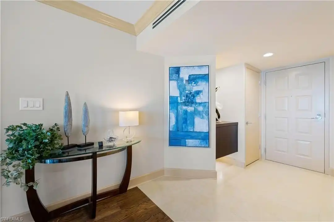 Apartment in Naples - View 3