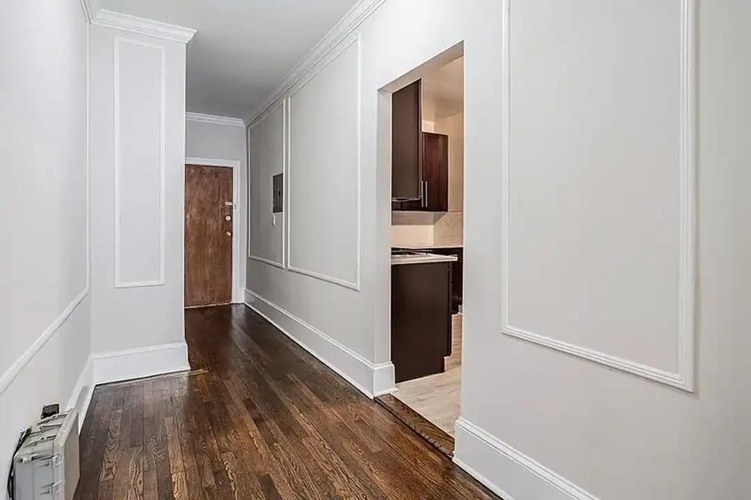 625 Elm St. Apartments - View 4