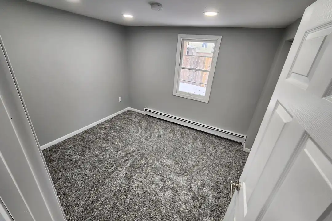 179 8th St NE - View 4