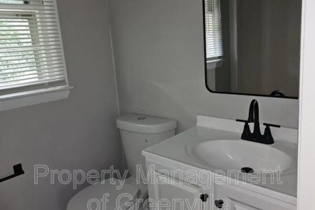 6526 White Horse Rd unit 9A - View 5