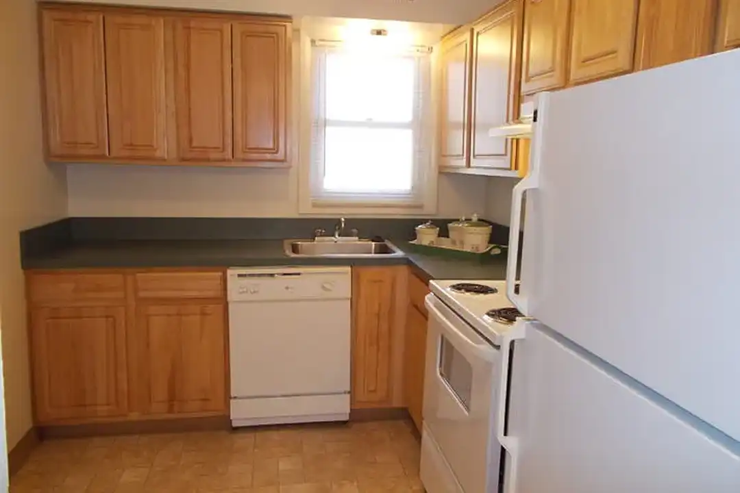 Meadows East – photo 1 of 24