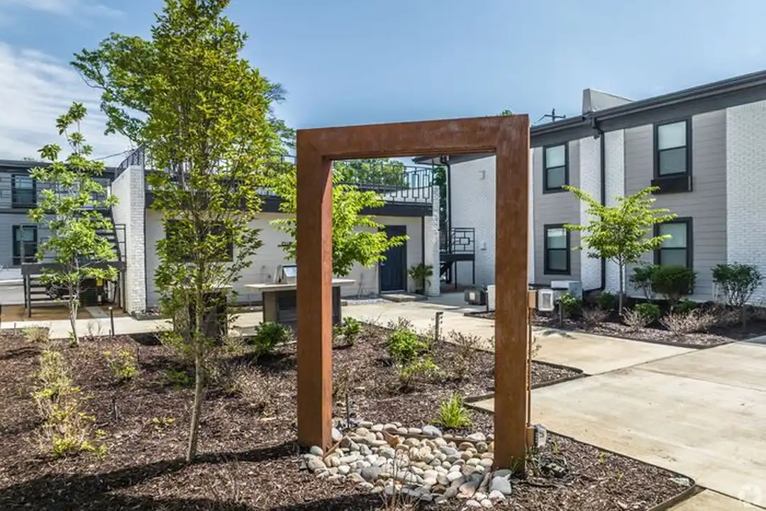 211 Cochran Pl unit 1 - Widok 5
