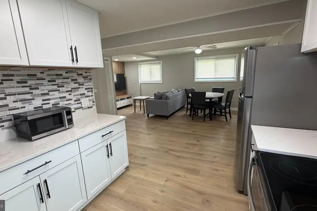 13405 Oriental St unit B – photo 1