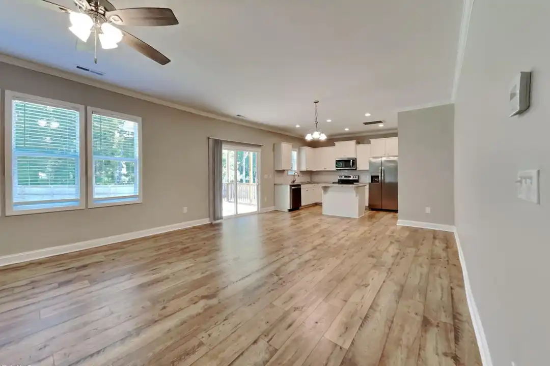 15 E Goodwin Chase Ln - View 3