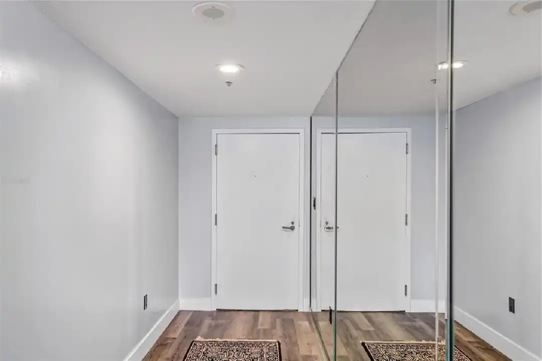 7550 Hinson St - View 2