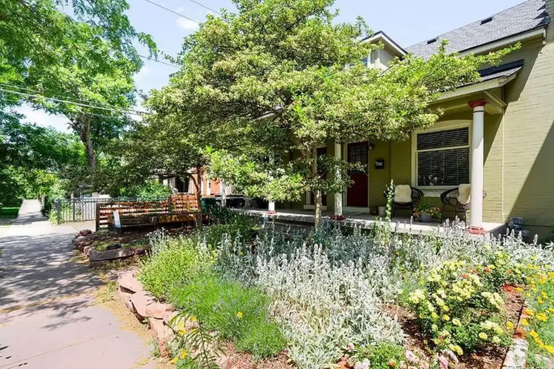 House in Denver - View 2