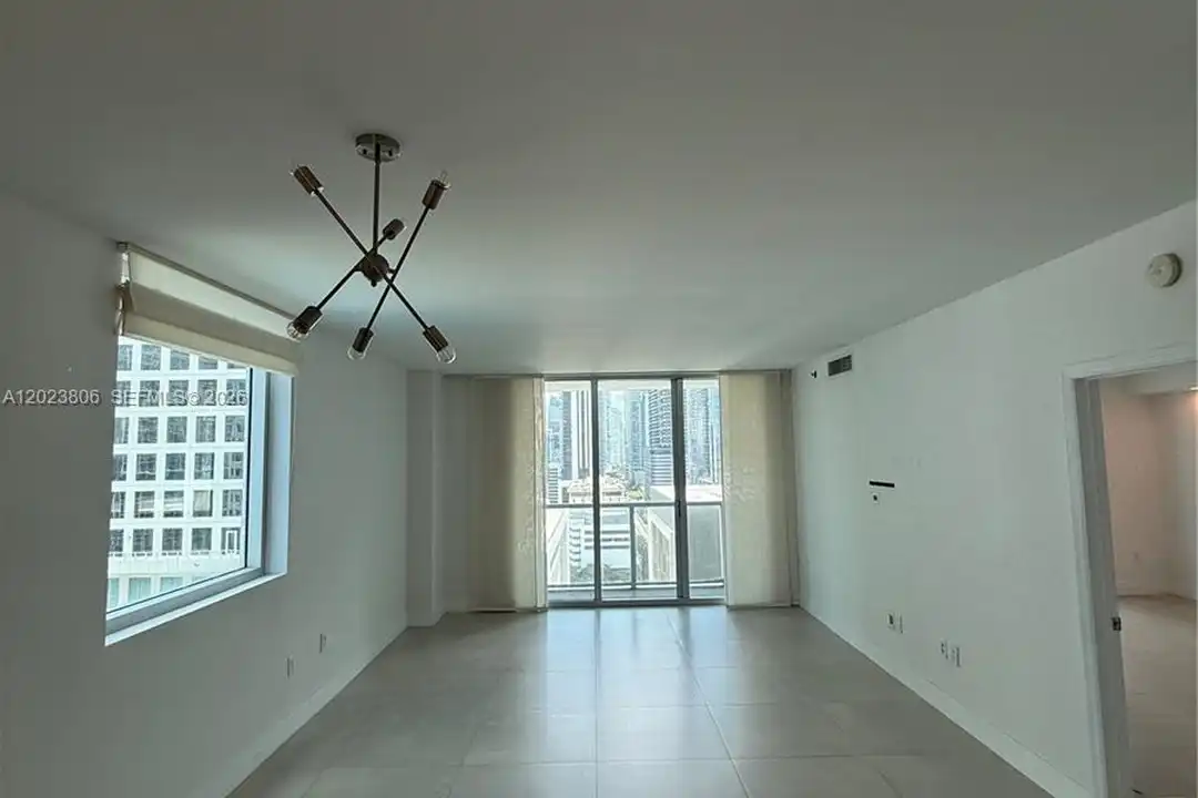 55 SE 6th St unit 1710 - View 2