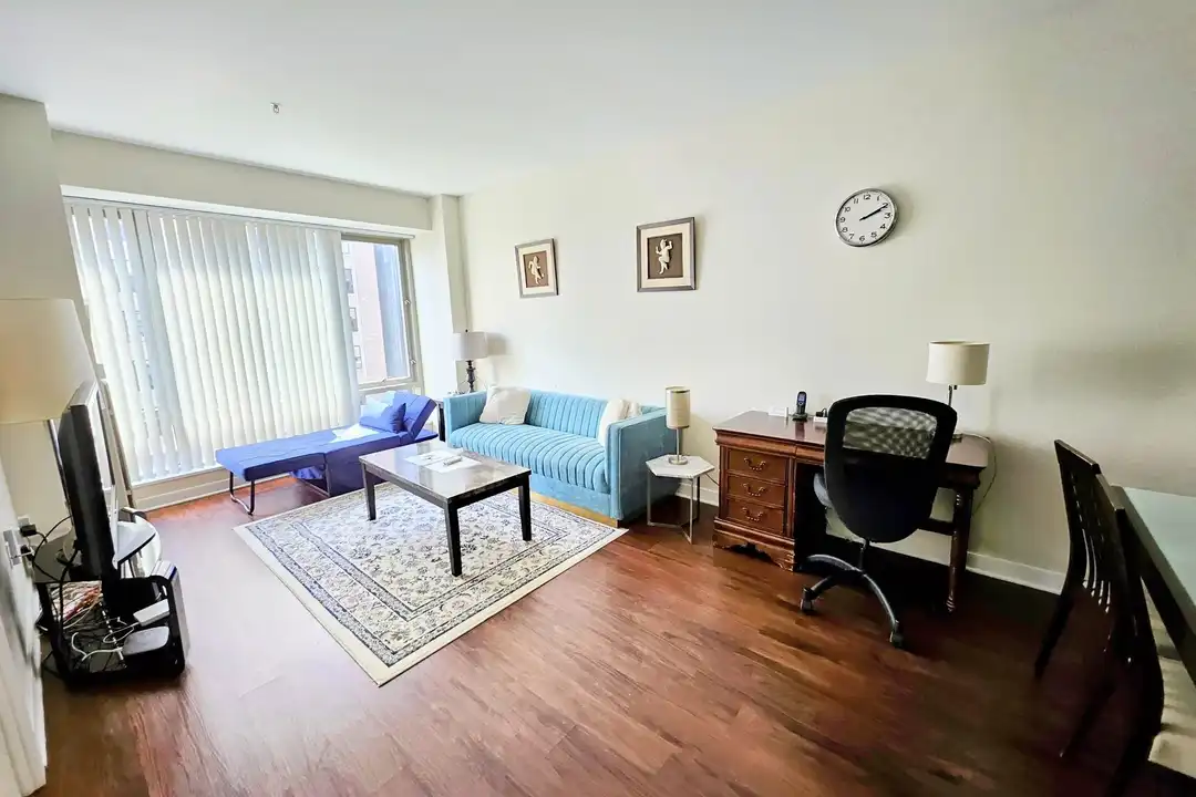 175 Blossom St unit 02 – photo 1