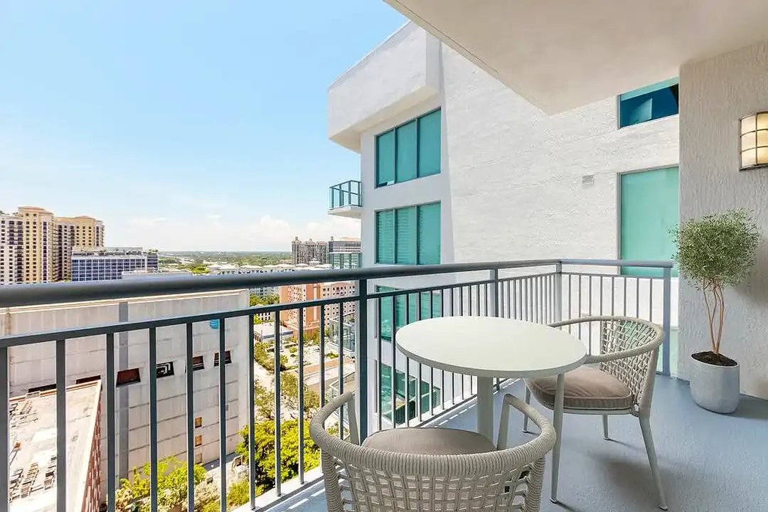 Avalon West Palm Beach - View 3