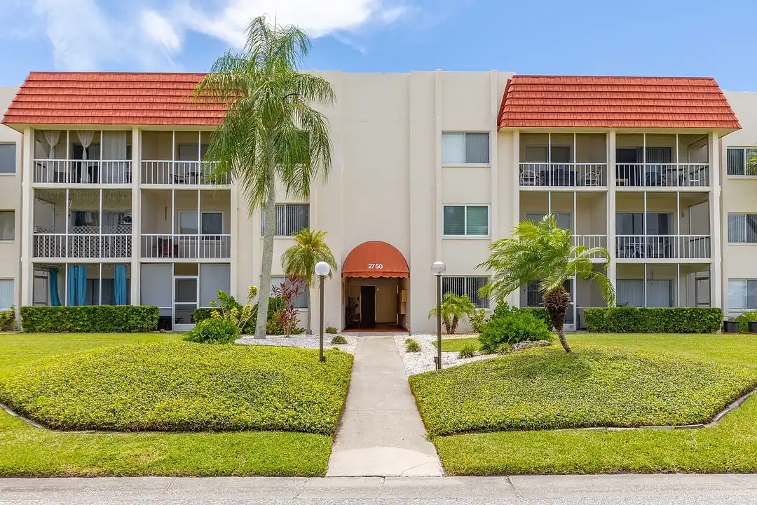 Gulf Gate Apartments - View 6