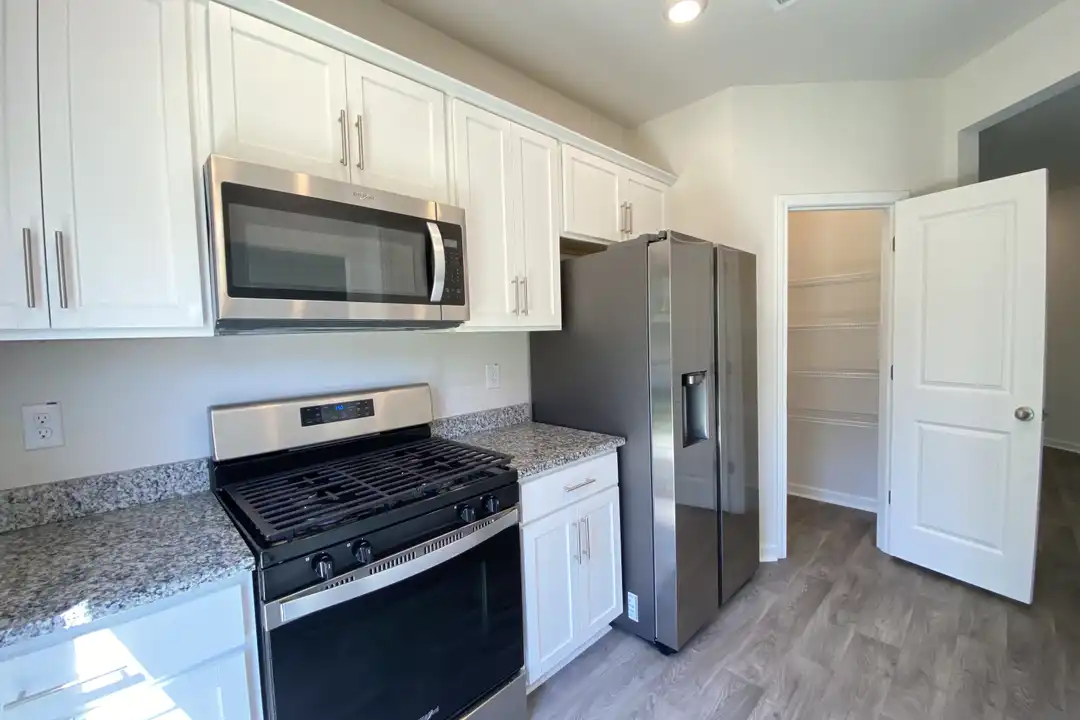 112 Starlight St unit 1 - View 6