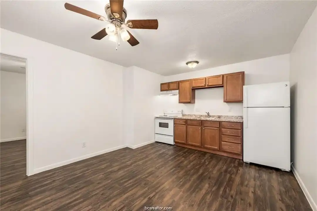 4309 College Main St #6 - View 2
