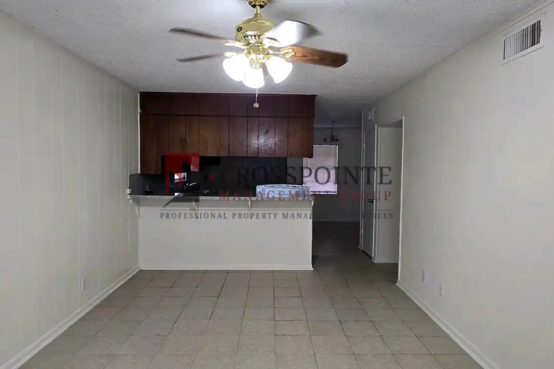 210 Ruby Ln unit Unit B - View 3