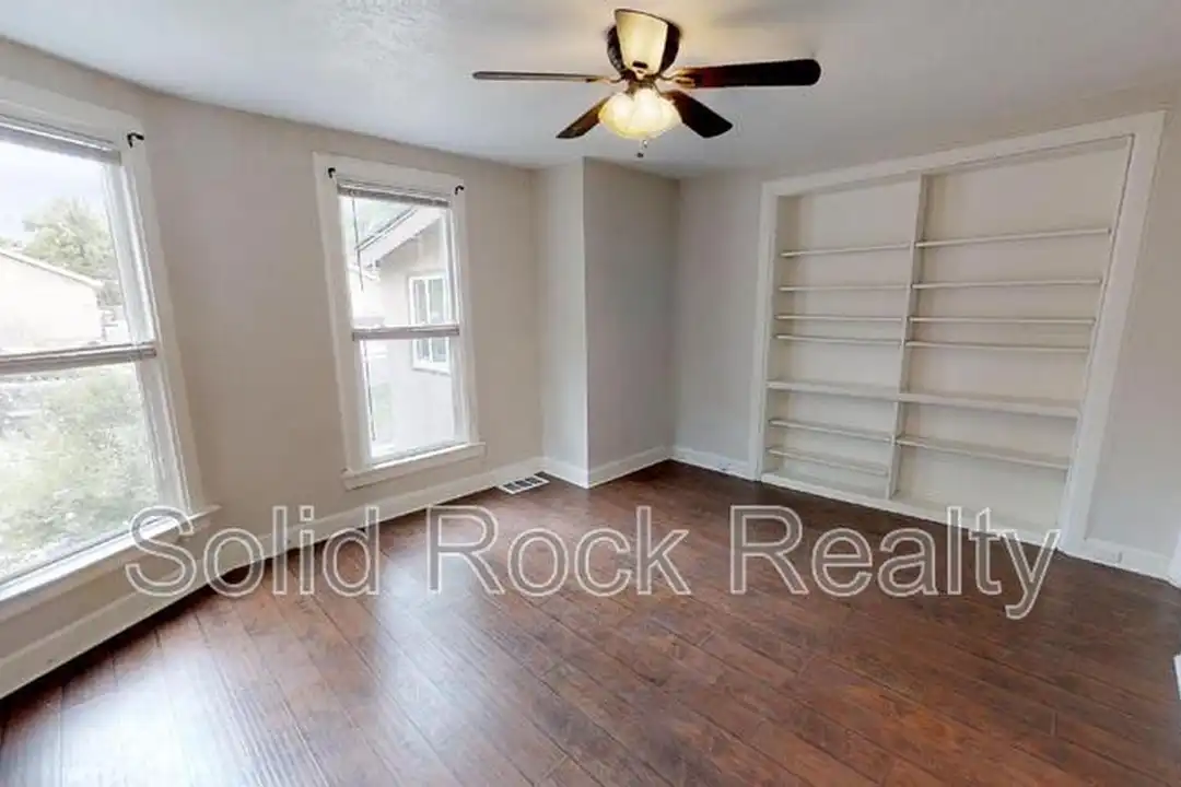 2436 E Monument St - View 4