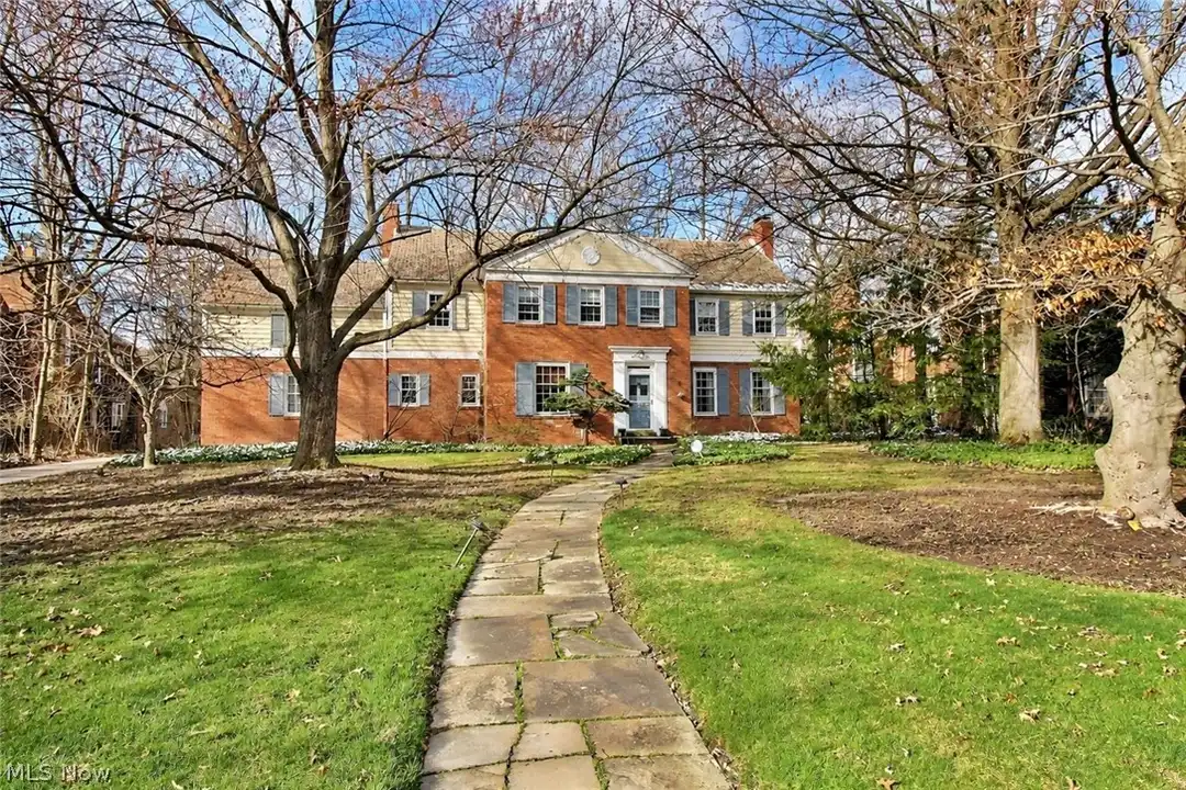 14575 Shaker Blvd – photo 1