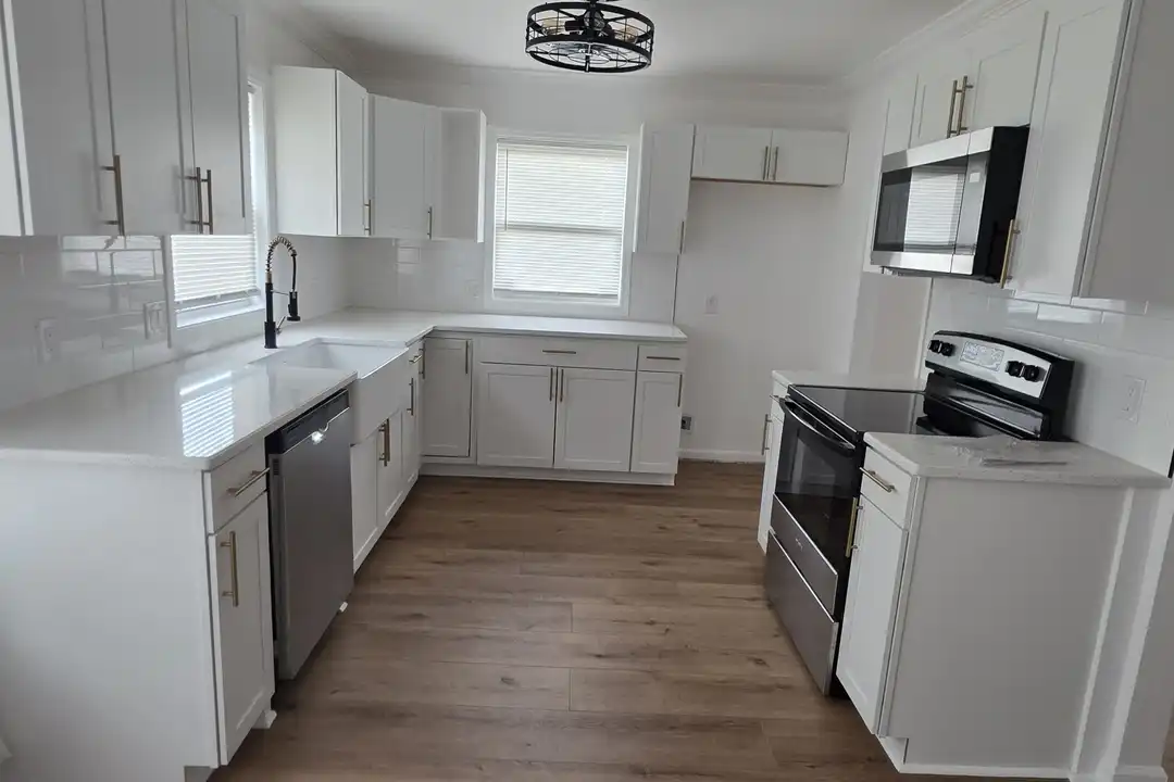 House in Columbus - View 2