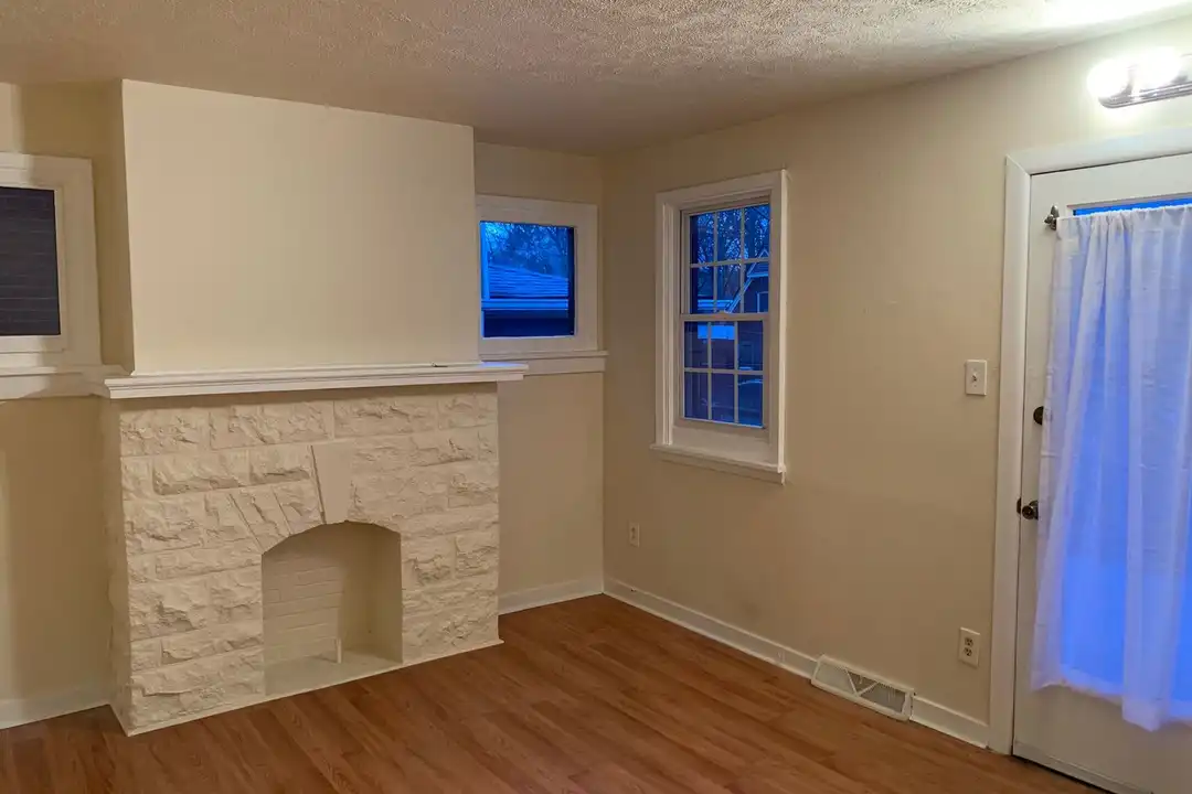 7340 Whipple St unit 7340 Whipple Street - Apt 2 – photo 1 of 11