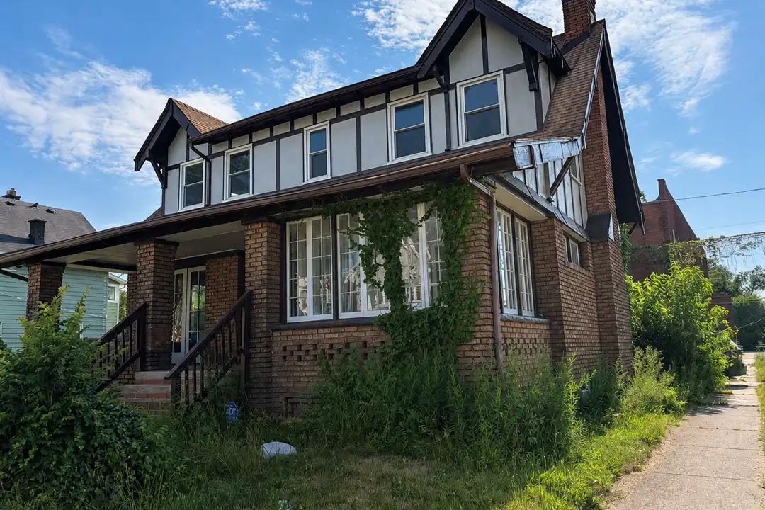450 E 118th St – photo 1