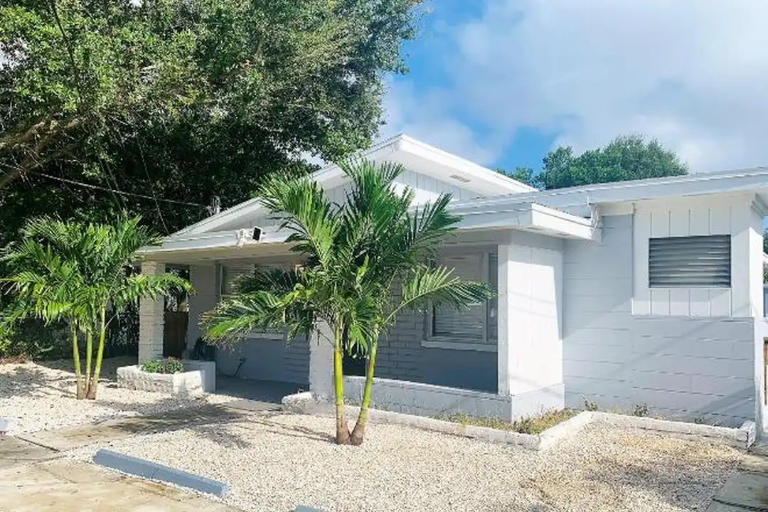 3805 W Leona St – photo 1